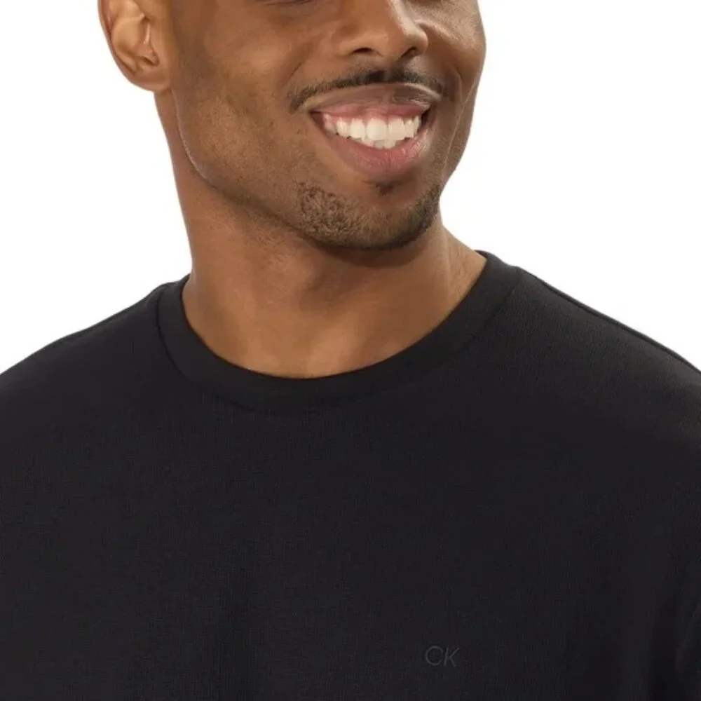 Calvin Klein Men's Waffle Tee - Picture 2 of 3